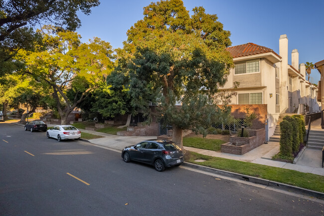 James Terrace in Glendale, CA - Building Photo - Primary Photo