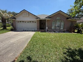 5524 Hidden Ridge Dr in Jacksonville, FL - Building Photo