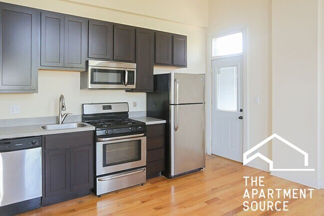 property at 2956 N Racine Ave