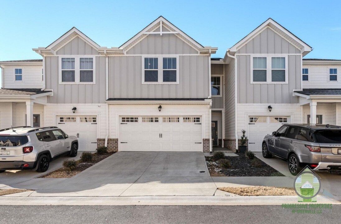 157 Bromes Wy in Greenville, SC - Building Photo