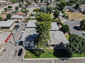 1035 Friar Ln in Pomona, CA - Building Photo - Building Photo