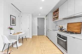 550 Vanderbilt Ave in Brooklyn, NY - Building Photo - Building Photo