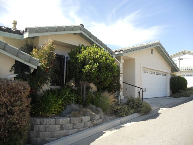 709 Creston Rd-Unit -709C in Paso Robles, CA - Building Photo - Building Photo