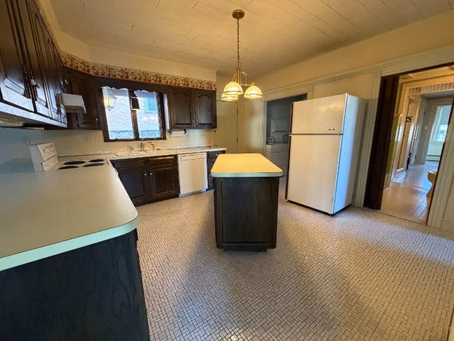 529 Park Ave in Woonsocket, RI - Foto de edificio - Building Photo