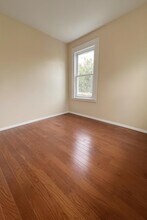 102 Lexington Ave in Jersey City, NJ - Building Photo - Building Photo