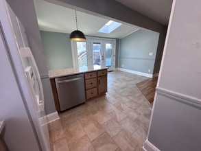 916 Magnolia St in Bowling Green, KY - Building Photo - Building Photo