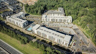 5580 Farrington Rd, Unit A2 in Chapel Hill, NC - Foto de edificio - Building Photo