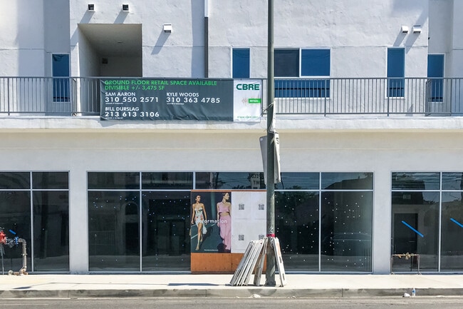 TALA Local at 3057-3067 W. Pico Blvd in Los Angeles, CA - Foto de edificio - Building Photo