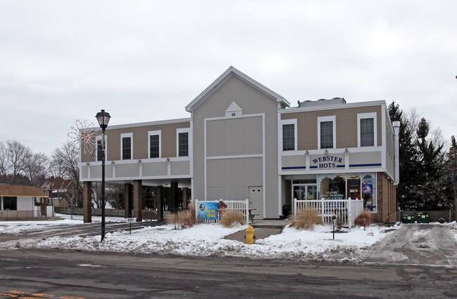 55 E Main St in Webster, NY - Building Photo - Building Photo