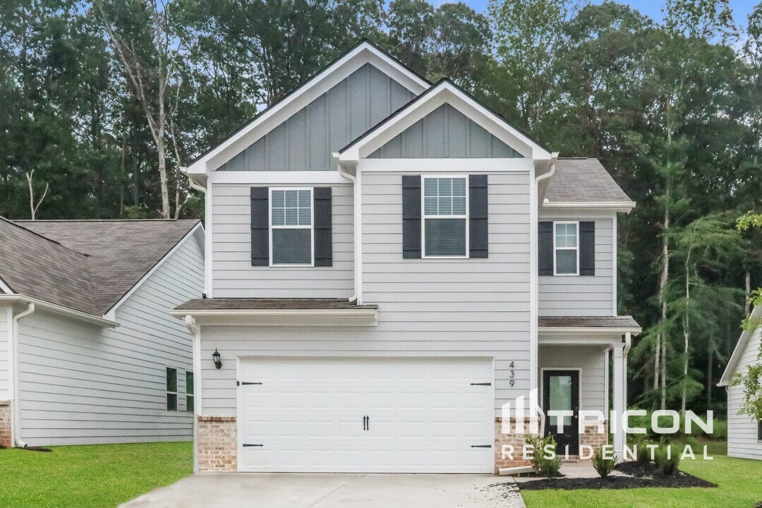 439 Prescott Wy in Villa Rica, GA - Building Photo