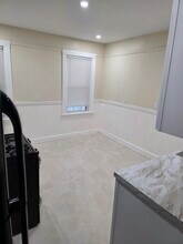 64 Topliff St, Unit 3 in Boston, MA - Foto de edificio - Building Photo