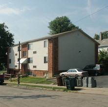 4911 Ash St in Cincinnati, OH - Building Photo - Building Photo