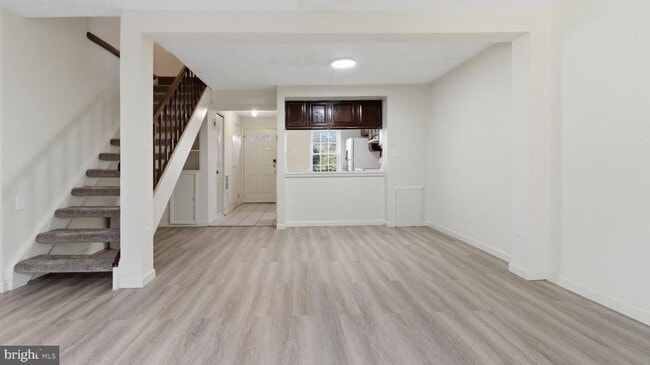 12502 Laurel Grove Pl in Germantown, MD - Building Photo - Building Photo