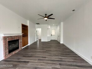10580 Bliss Ct in Reno, NV - Building Photo - Building Photo