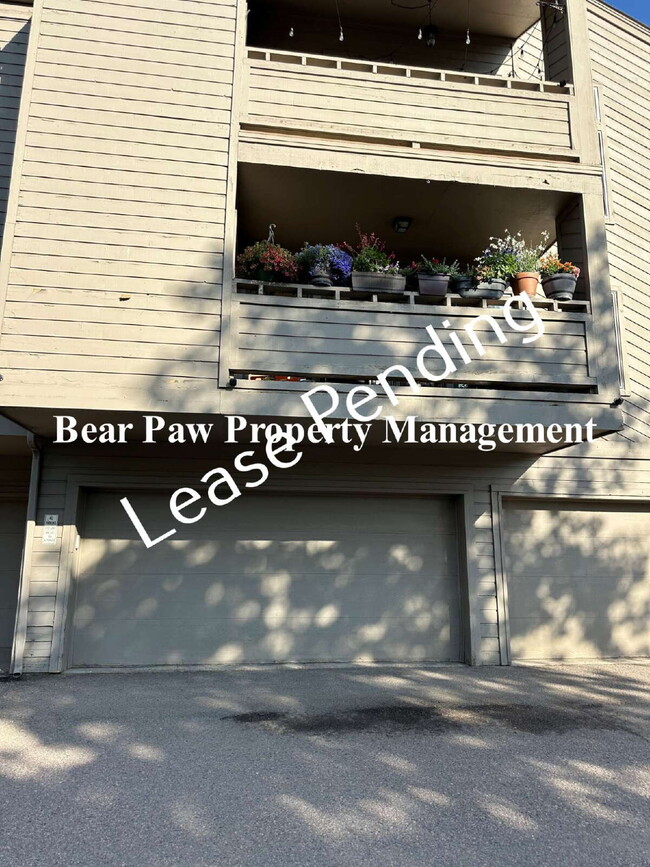 property at 23619 Genesee Village Rd