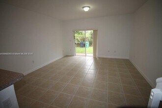 8440 SW 150th Ave in Miami, FL - Building Photo - Building Photo