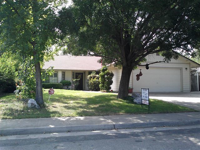 property at 3190 Driftstone Dr