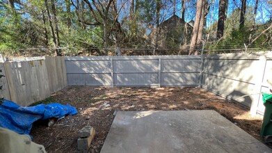 2292 Wellington Cir in Lithonia, GA - Building Photo - Building Photo