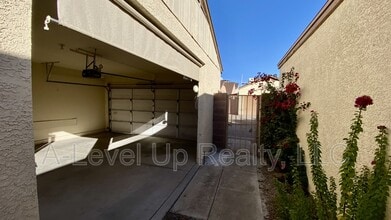 2387 W Palo Dulce Dr in Tucson, AZ - Foto de edificio - Building Photo