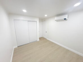 2740 Easy Ave in Long Beach, CA - Foto de edificio - Building Photo