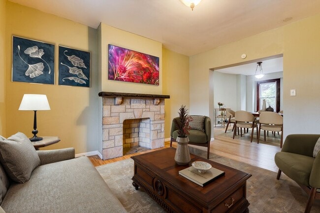 property at 405 Edgemont St