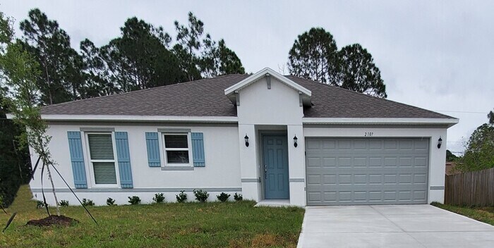 2107 Randall Ave SE in Palm Bay, FL - Building Photo