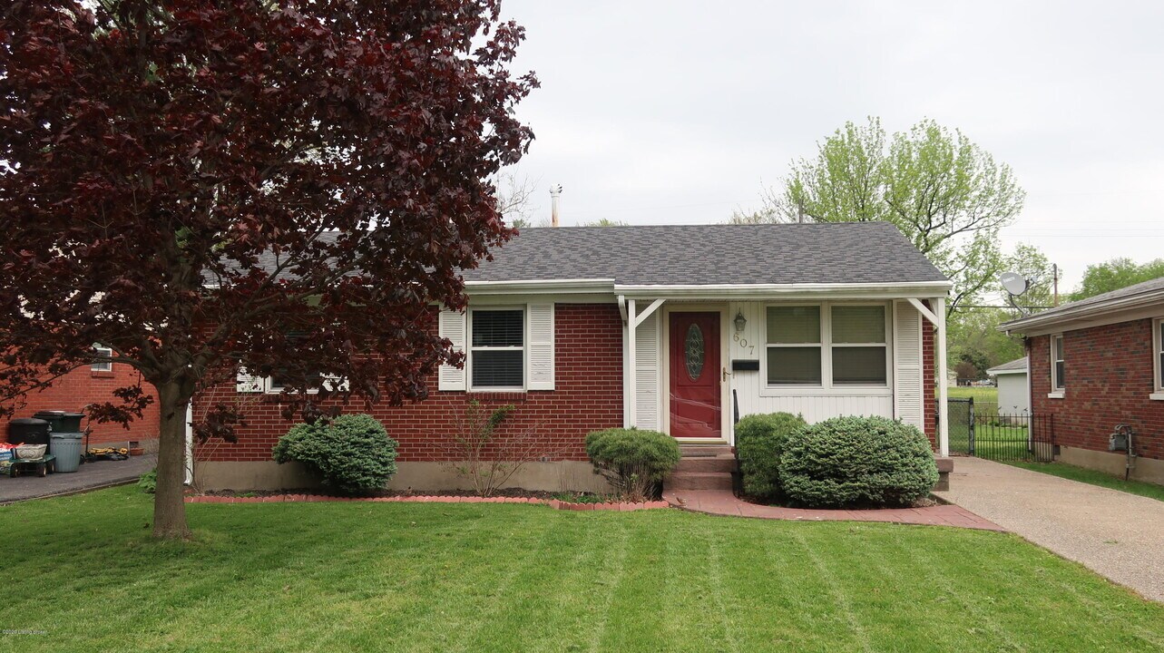 607 Virginia Ave in Louisville, KY - Building Photo