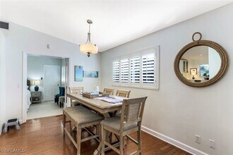 739 7th Ave N in Naples, FL - Building Photo - Building Photo