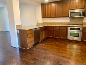 17009 Avenida Visalia in San Diego, CA - Building Photo - Building Photo