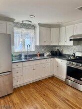 229 Monroe St in Rahway, NJ - Building Photo - Building Photo