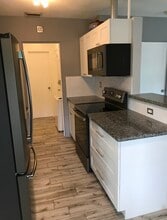 125 NE 30th Ct, Unit 125 in Wilton Manors, FL - Building Photo - Building Photo