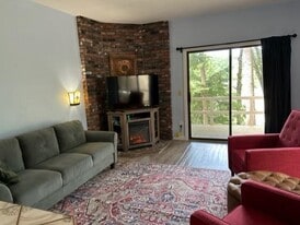 55 Black Duck Spur in Grantham, NH - Building Photo