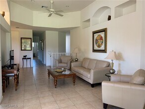 6839 Ascot Dr in Naples, FL - Building Photo - Building Photo