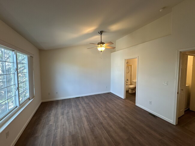 19213 E IDAHO DR, Unit 106 in Aurora, CO - Building Photo - Building Photo