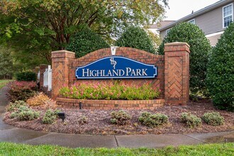 2226 Highland Park Dr in Charlotte, NC - Building Photo - Building Photo