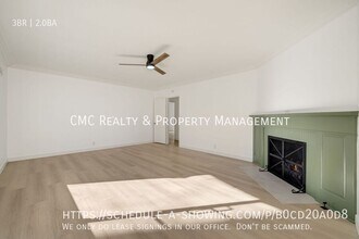 33 Kennebec Ave in Long Beach, CA - Building Photo - Building Photo