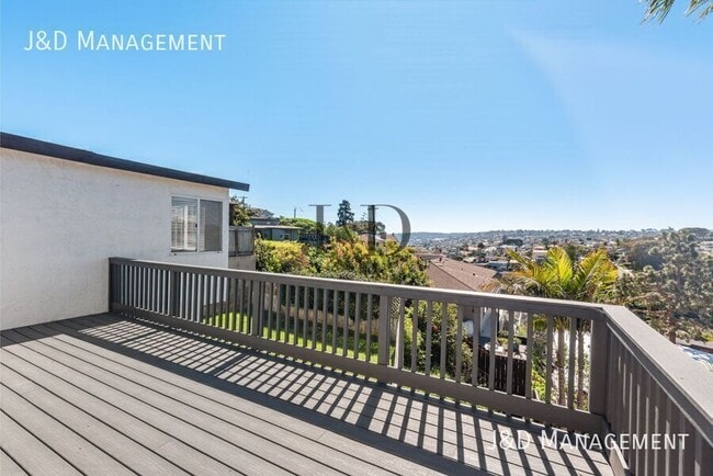 3419 Russell St in San Diego, CA - Building Photo - Building Photo