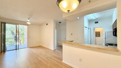 1206 Myrtlewood Cir E in Palm Beach Gardens, FL - Building Photo - Building Photo
