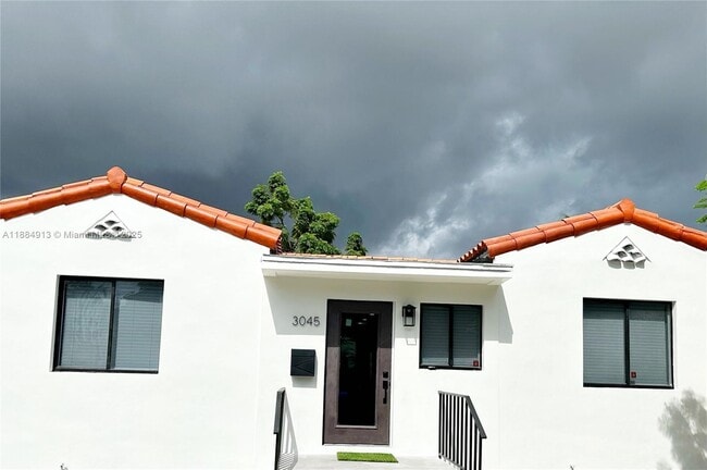 3045 SW 21st St in Miami, FL - Building Photo - Building Photo