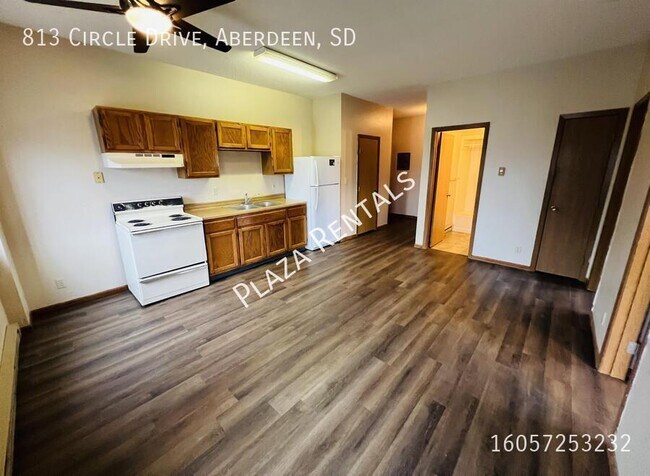 10 9th Ave SW-Unit -13 in Aberdeen, SD - Building Photo - Building Photo