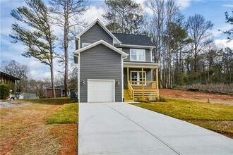 192 Pecan Dr in Canton, GA - Building Photo - Building Photo