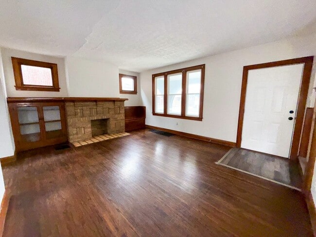 1342 S Champion Ave in Columbus, OH - Building Photo - Building Photo