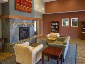 Sunrise Estates Apartments in The Dalles, OR - Foto de edificio - Interior Photo
