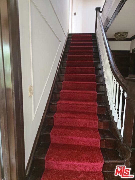 317 S Norton Ave in Los Angeles, CA - Building Photo - Building Photo