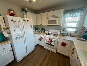 12979 New Haven Loop in Riverside, CA - Building Photo - Building Photo