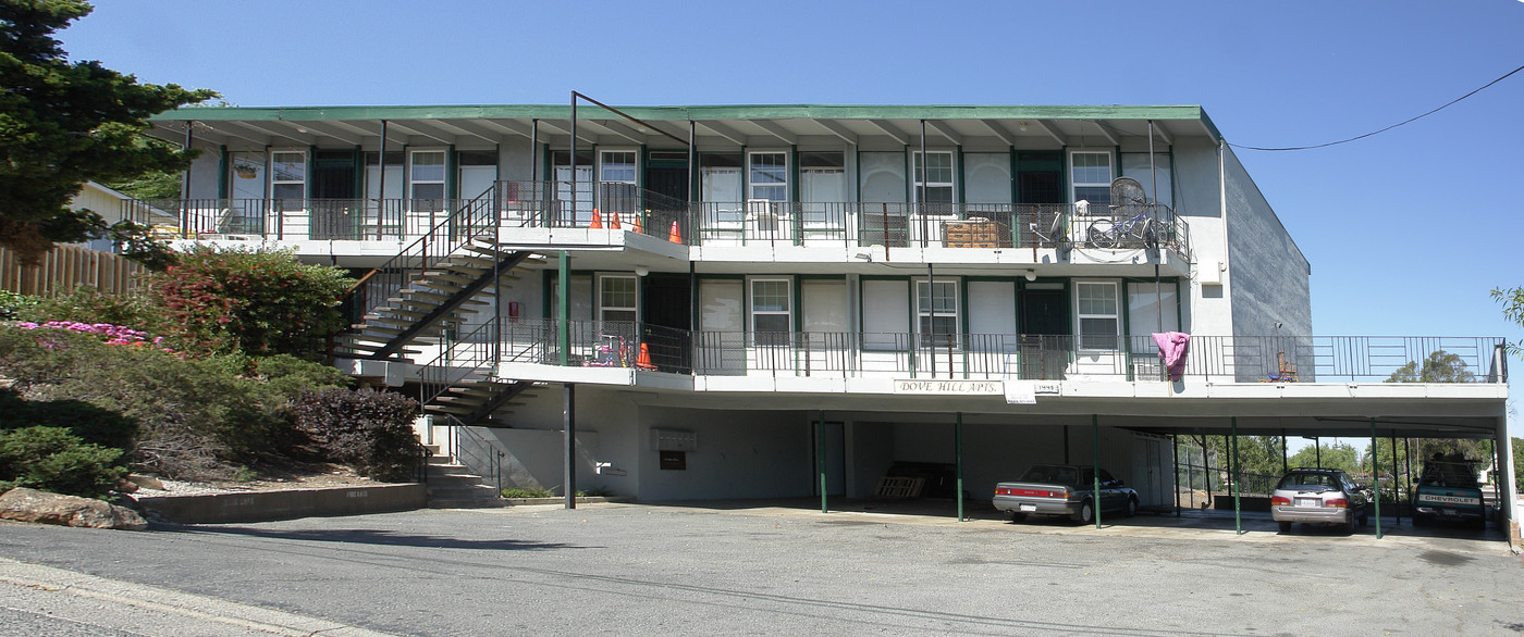 Dave Hill Apartments in Concord, CA - Building Photo