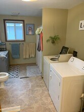 1412 N 6th St, Unit 1 in Mankato, MN - Building Photo - Building Photo