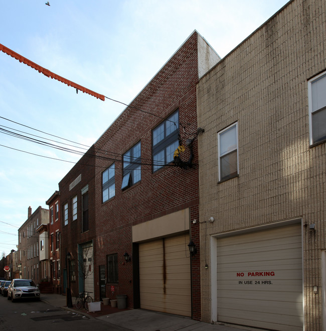 1214 Annin St in Philadelphia, PA - Foto de edificio - Building Photo