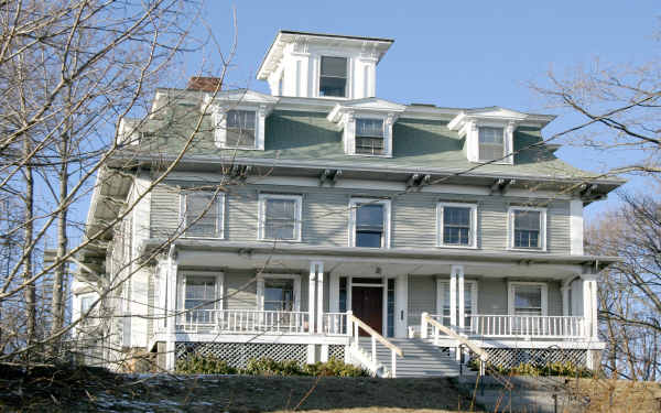 31 Prospect St in Marblehead, MA - Building Photo