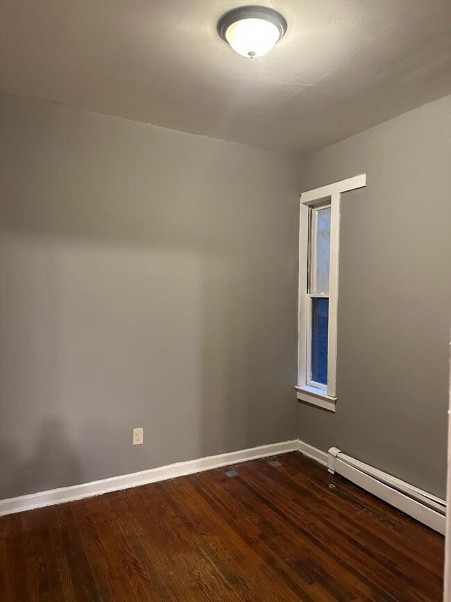 168 Renwick St in Newburgh, NY - Building Photo - Building Photo